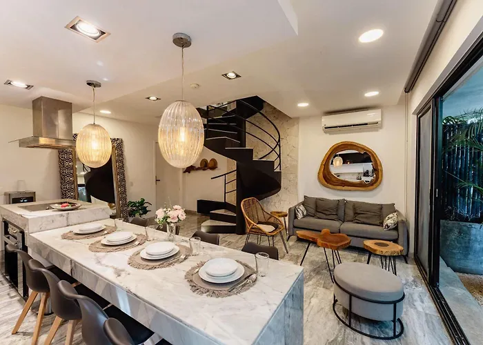 Apartment Stylish 3br Retreat In Serene Luxury Setting *