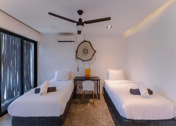 Apartment Stylish 3br Retreat In Serene Luxury Setting *